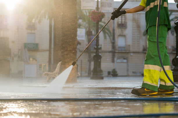 Best Commercial Pressure Washing  in Westwood Lakes, FL